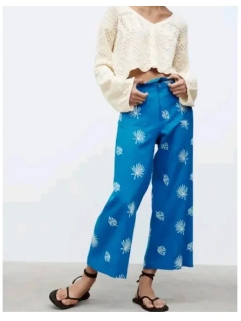 Zara Blue Wide-Leg Cropped Pants w/Embroidery High-Waist Size Small with Belt